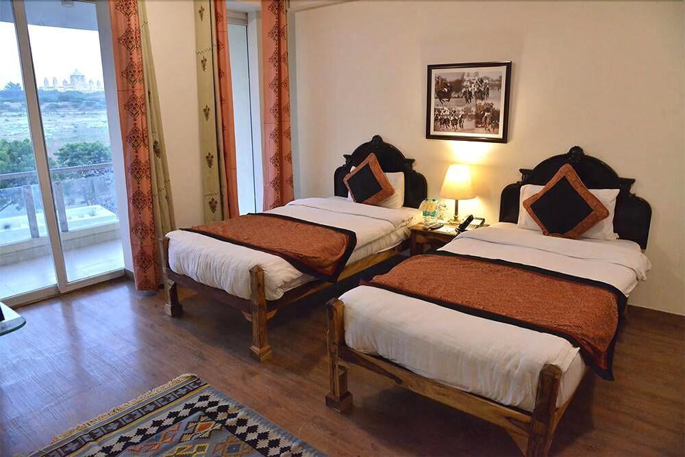 รันบันกา พาเลส Hotel จ๊อดปูร์ ภายนอก รูปภาพ