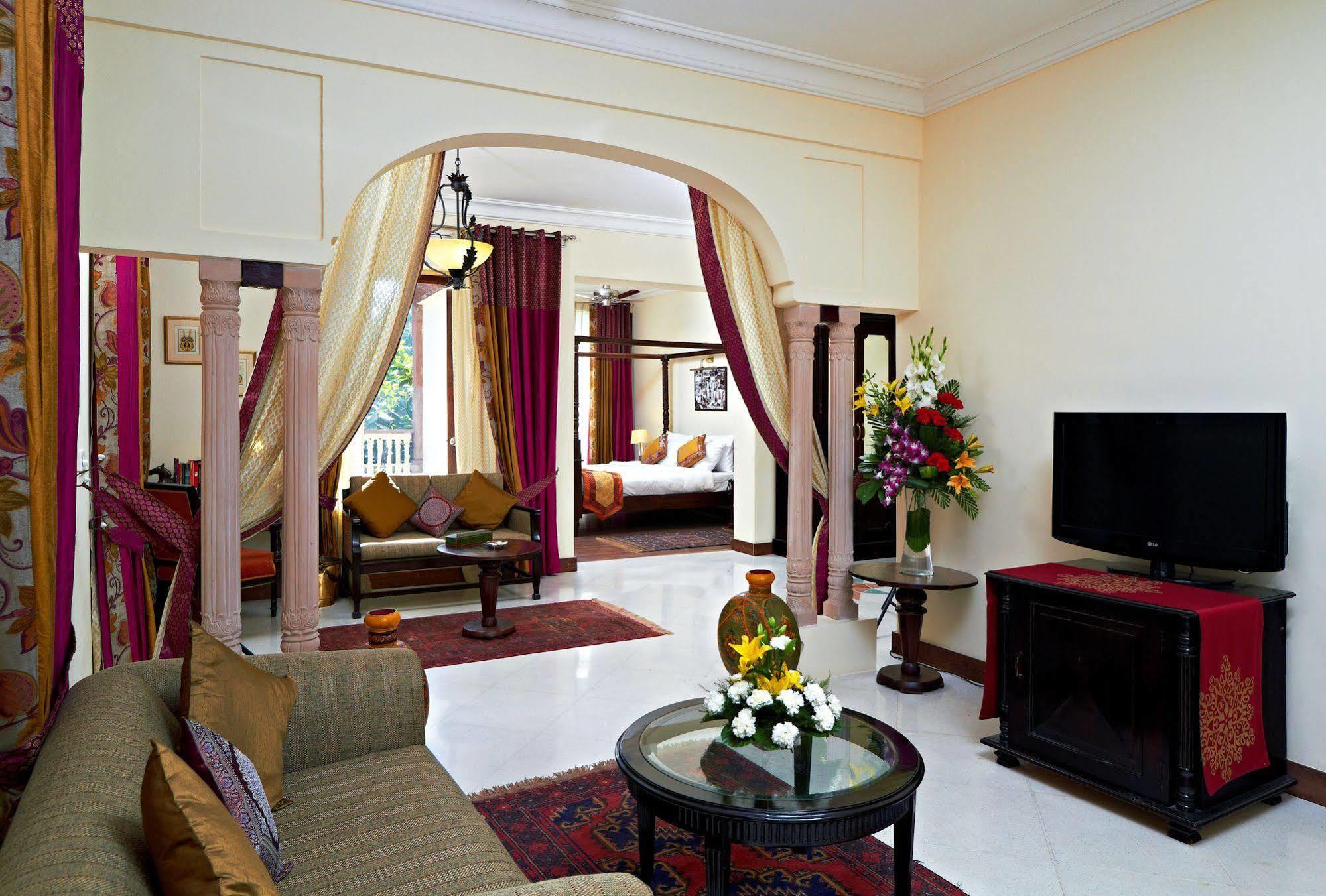 รันบันกา พาเลส Hotel จ๊อดปูร์ ภายนอก รูปภาพ